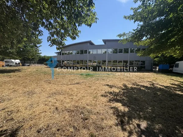 AVIGNON SUD ZAC de la Cristole emplacement stratégique Immeu