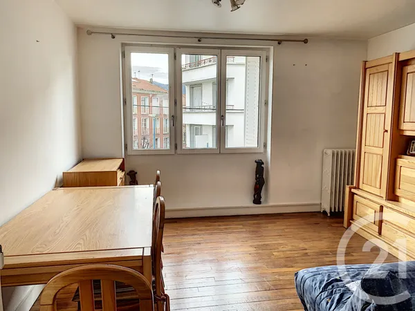 Appartement 4 pièces 73 m²