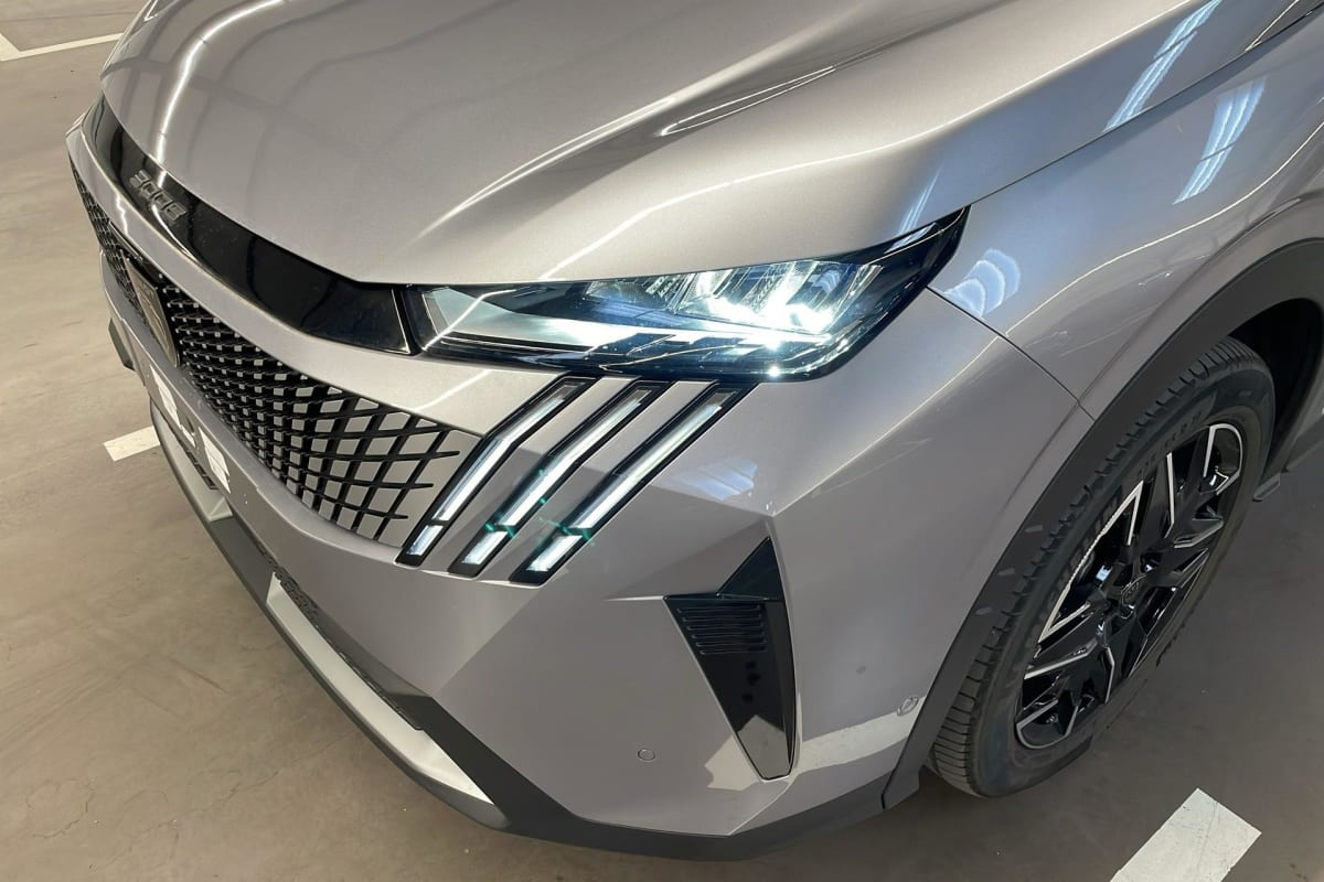 Peugeot 3008 — photo 23