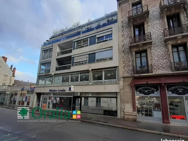 Local commercial 62 m²
