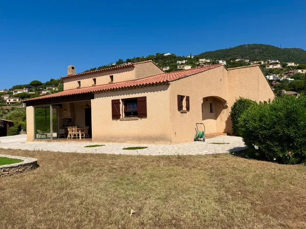 Maison 4 pièces 149 m²