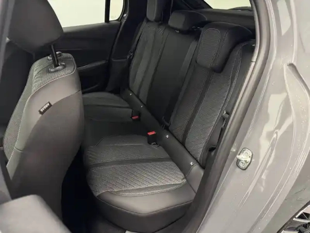 Peugeot 208 100 s&amp;s bvm6 — photo 96