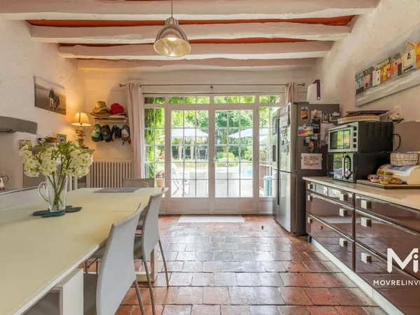 Villa 5 pièces 174 m²