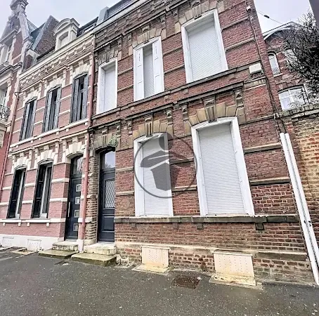 Maison 7 pièces 160 m²