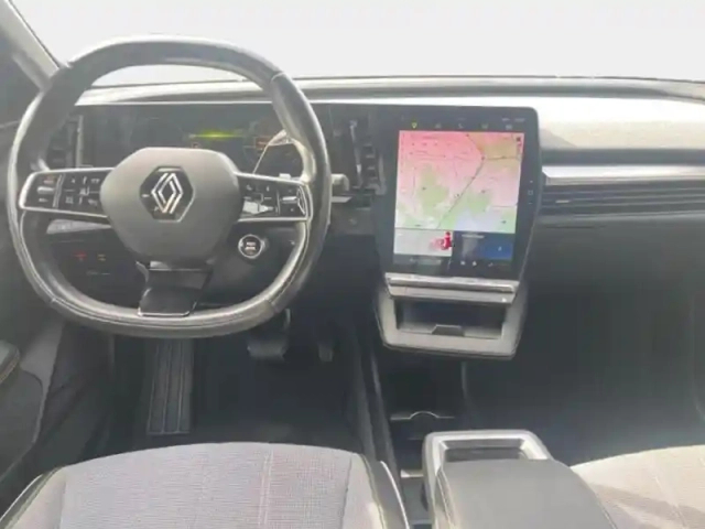 Renault Megane e-tech electric ev60 220ch techno super charge -c — photo 3