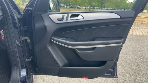 Mercedes Classe GL 350 3.0 CDI V6 4Matic 258 - Excecutive – 2014 – 200991 km – Diesel – Boîte Automatique — photo 42