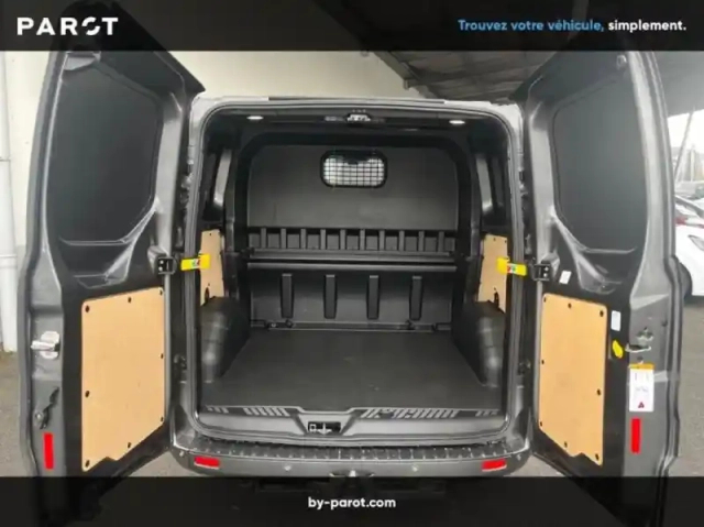 Ford Custom fg 300 l1h1 2.0 ecoblue 170ch cabine approfondie limited bva8 — photo 11