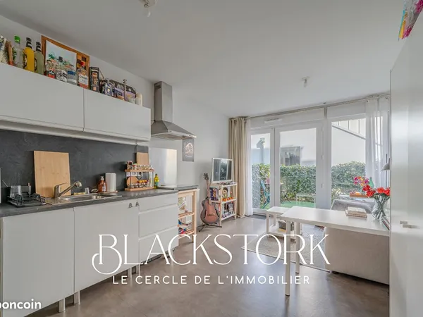 Studio 1 pièce 24 m²