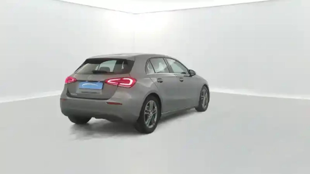Mercedes Classe A 180 d 7g-dct style line 5p — photo 5