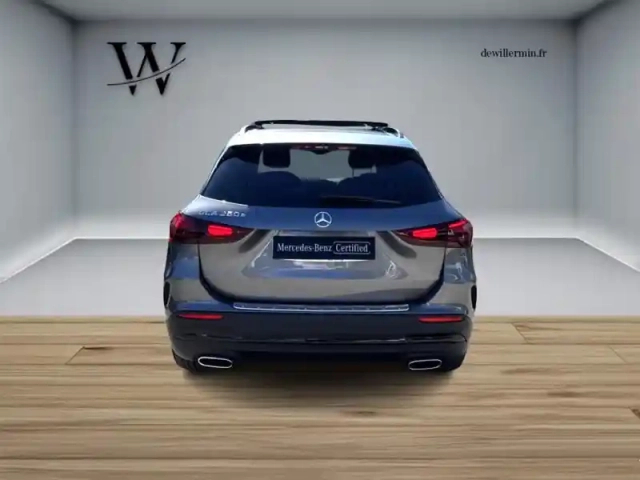 Mercedes Gla 250 e hybrid eq amg line — photo 6