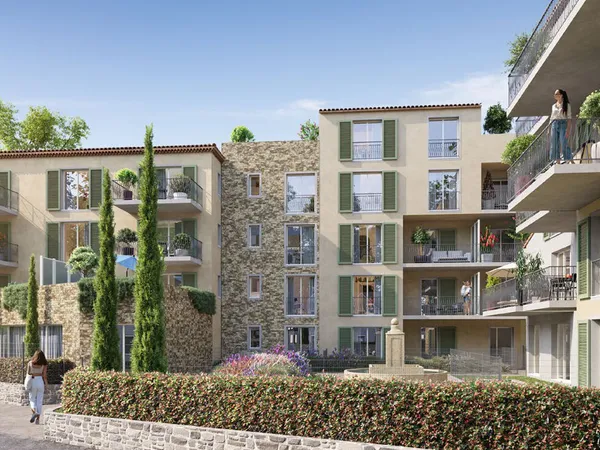 Auribeau Village emplacement central proche commerces