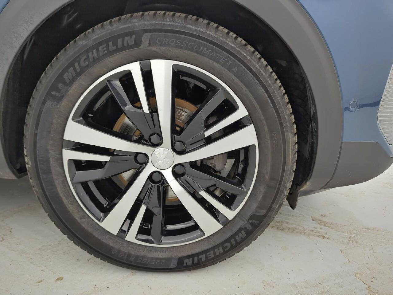 Peugeot 3008 puretech 130ch s&s eat8 gt — photo 30