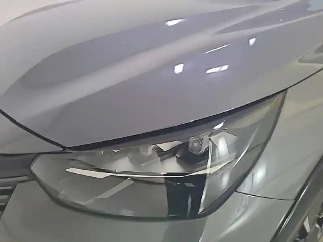 Peugeot 208 hybrid 110 e-dcs6 — photo 112