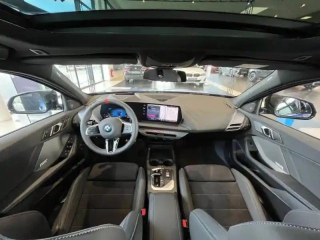 Bmw Serie 1 série 1 m135a xdrive 300ch m performance — photo 10
