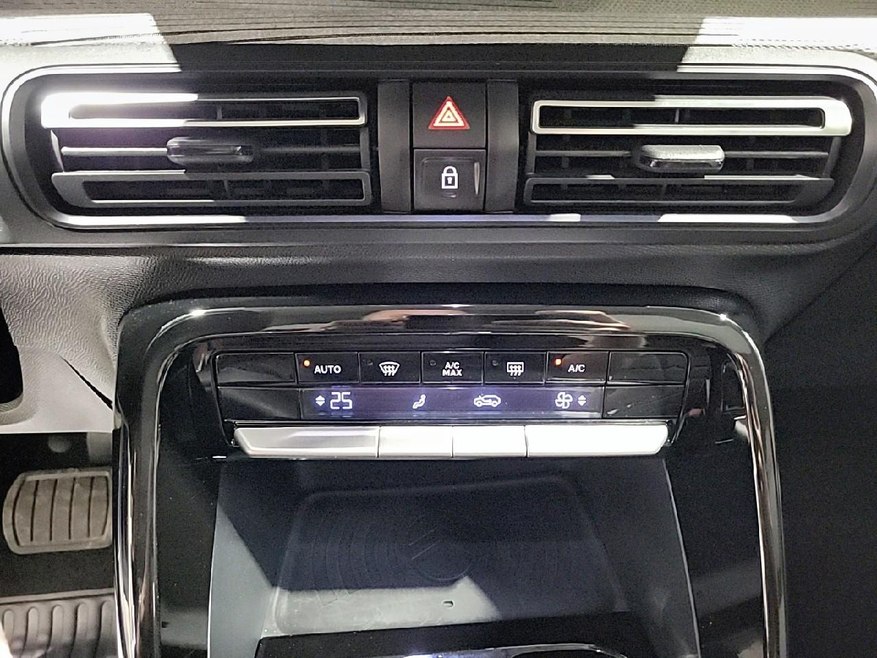Citroën C3 hybride 110 ch automatique max — photo 18