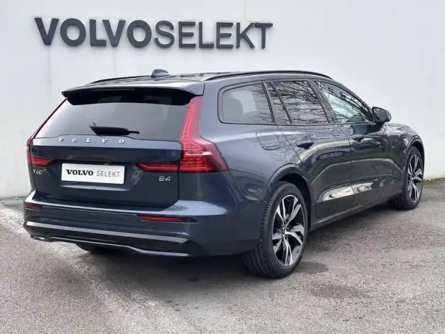 Volvo V60 b4 197 ch dct7 — photo 18