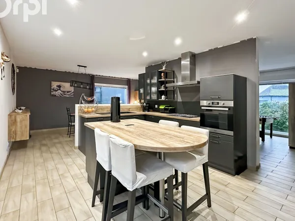Maison 5 pièces 135 m²