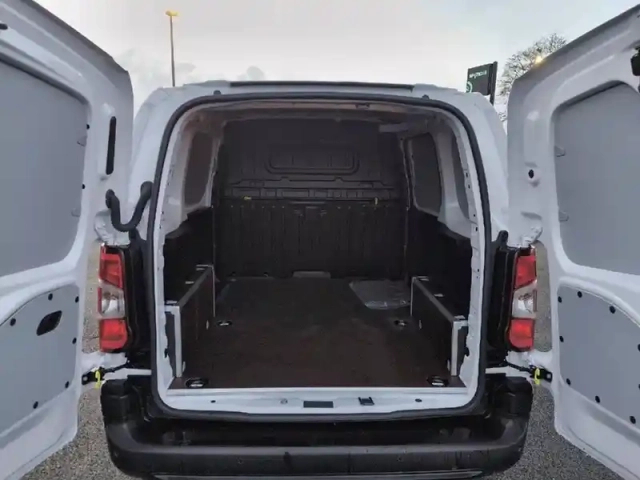 Citroën Berlingo van taille m 650kg bluehdi 100 s&amp;s bvm6 — photo 26