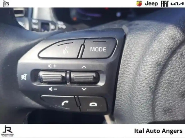 Kia Stonic 1.0 t-gdi 100ch active dct7 — photo 13