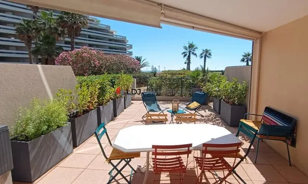 Canet plage - T2 37 m² - Terrasse 40 m²