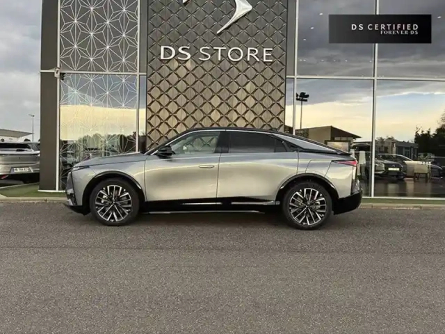 Ds N8 n°8 230 ch fwd standard range — photo 97
