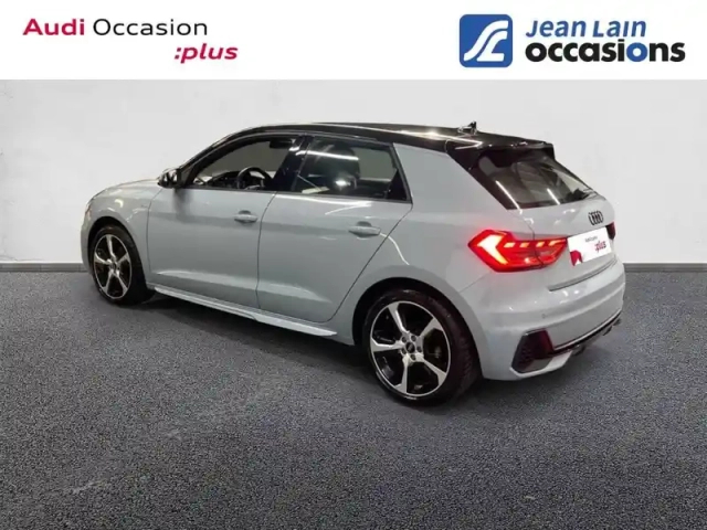 Audi A1 sportback 30 tfsi 110 ch s tronic 7 — photo 7