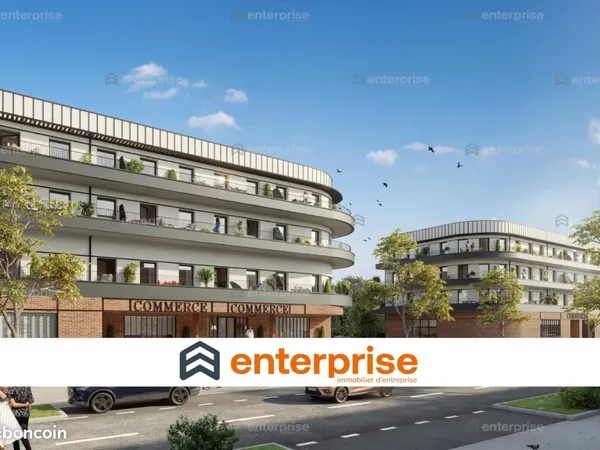 Local commercial 812 m²