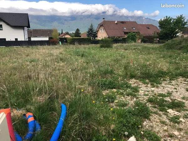 Terrain 850 m² Mery