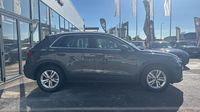 Audi Q3 35 TFSI 150ch Mild Hybrid Business line S tronic 7 — photo 4