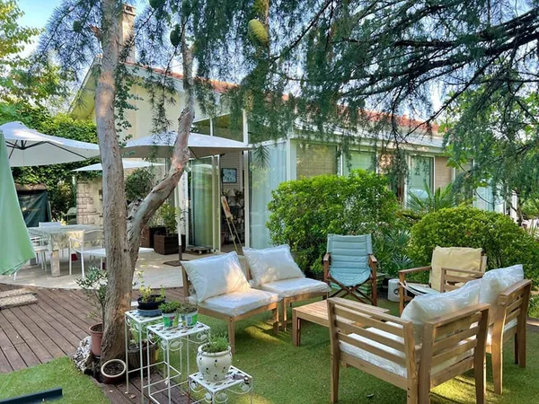Maison 6 pièces 160 m²