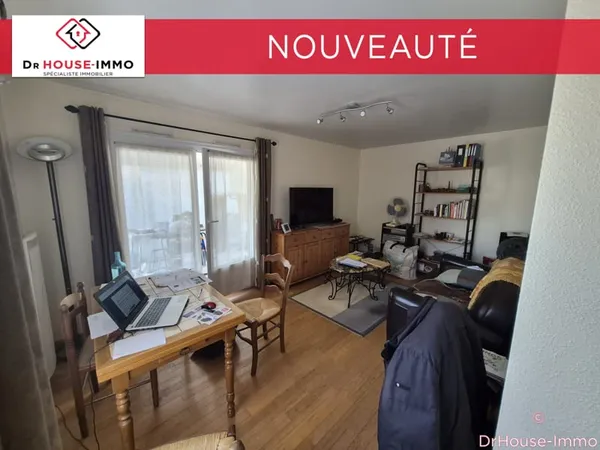 Nouveaute T2 lumineux avec grand balcon (12 m²) & garage fermé