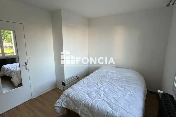 Appartement meublé 4 pièces 63 m²