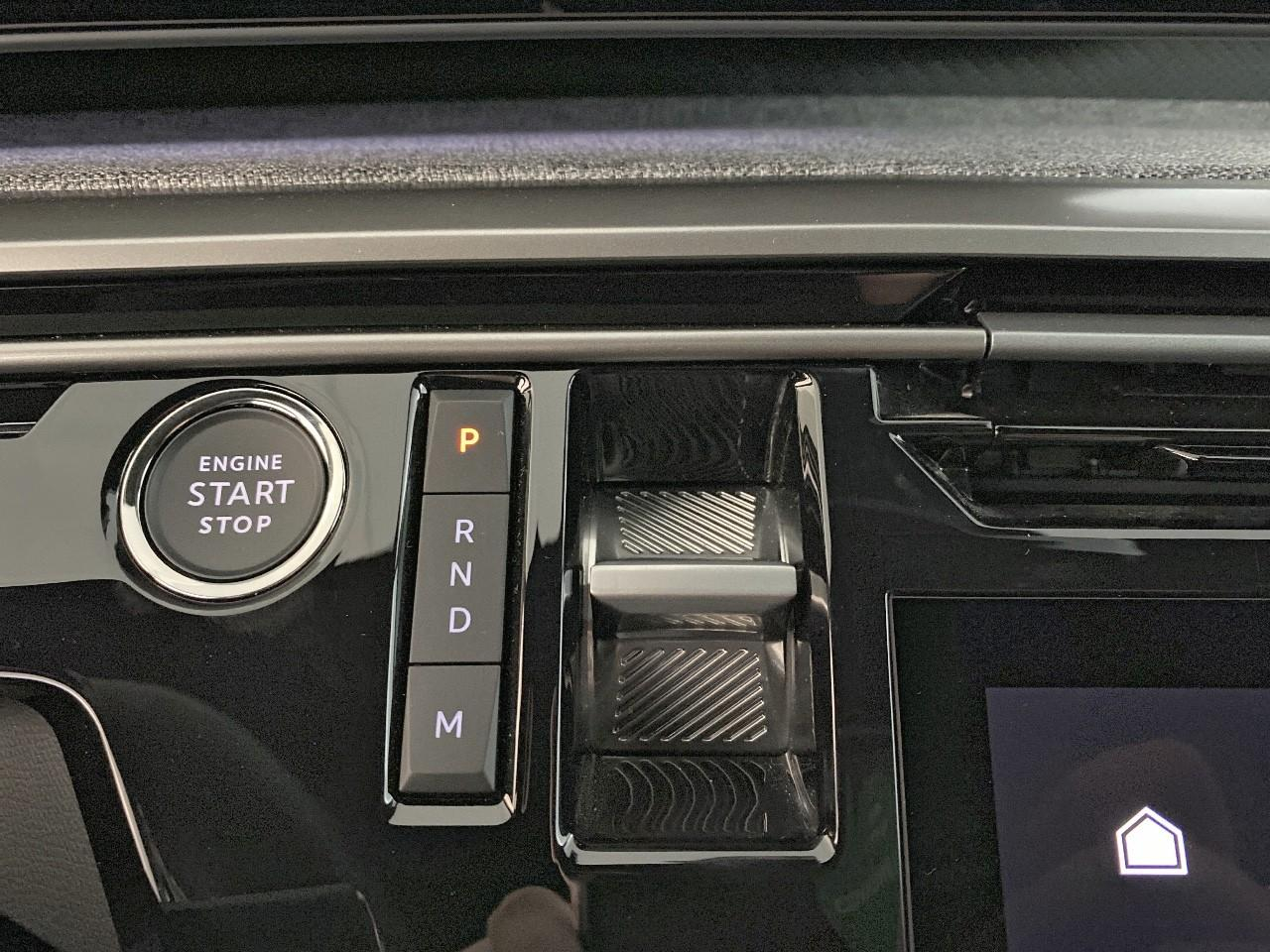Peugeot 5008 hybrid 145 ch e-dcs6 allure — photo 15