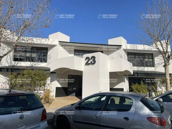 Bureaux 152 m²