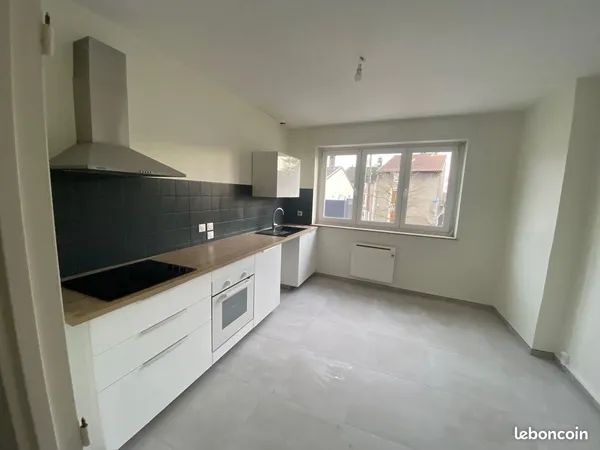 Appartement 3 pièces _ 84 m² _ 1er étage