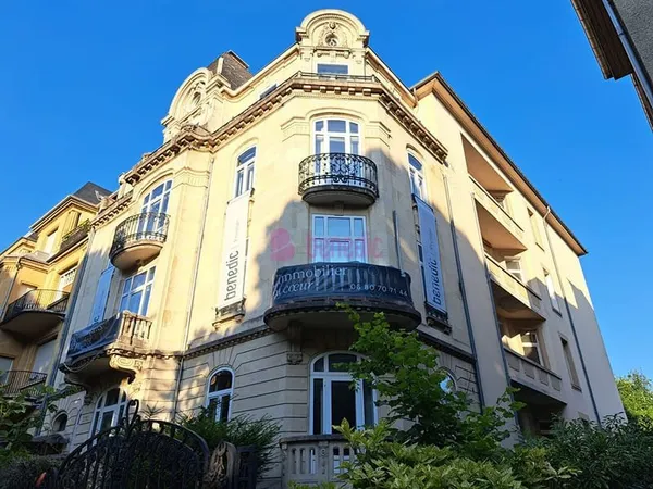 METZ VACQUINIERE plateau à vendre