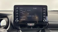 Toyota Yaris 116h Design 5p MY22 — photo 18