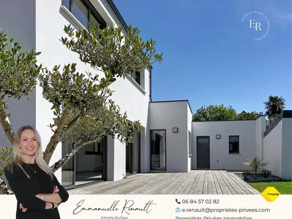 Maison contemporaine 2026 · Belle vie de plain pied · Terrain 740 m² · À pied de la gare · AURAY