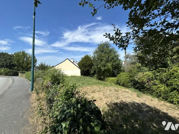 Terrain 437 m²