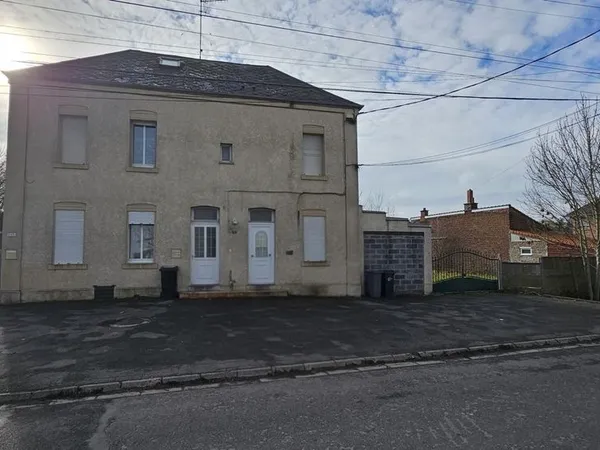 Immeuble de rapport 110 m²