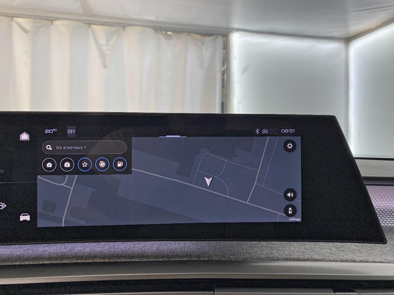 Peugeot 5008 hybrid 145 ch e-dcs6 gt — photo 14