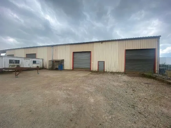 Garage/Parking 1030 m²