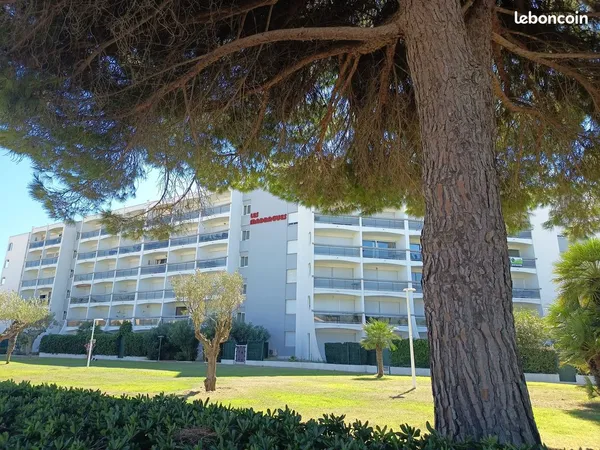 Studio meublé climatisé 2 mn de la plage- Le Grau-du-Roi ( Le Boucanet)
