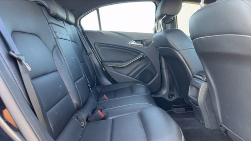 Mercedes Classe A 220 184 4Matic 7G-DCT - Whiteart Edition – 2016 – 93775 km – Essence – Boîte Automatique — photo 10