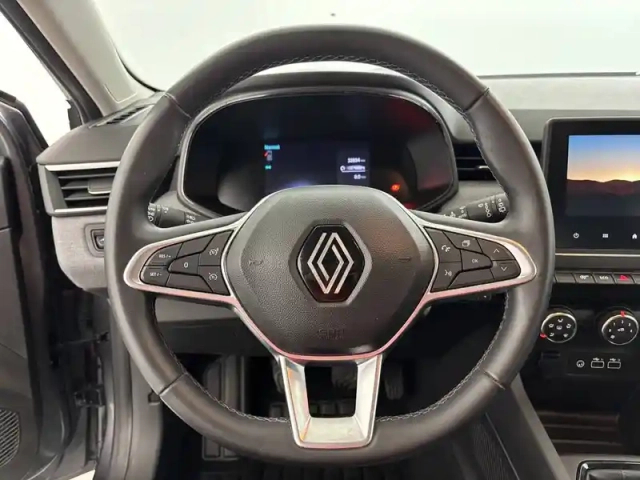 Renault Clio tce 90 — photo 24