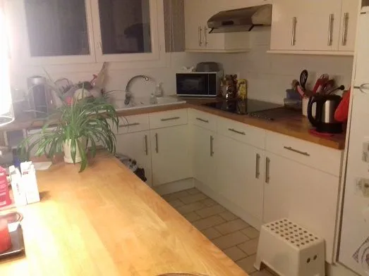APPARTEMENT T3 MEUBLE AVEC GARAGE SECURISE BORDEAUX