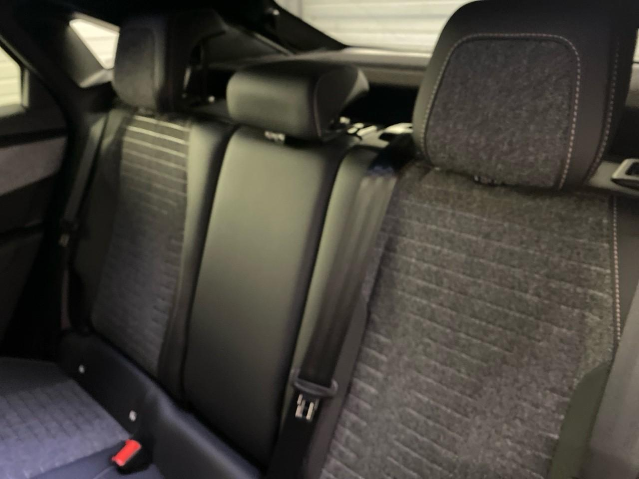 Peugeot 3008 hybrid 145 e-dcs6 allure — photo 13