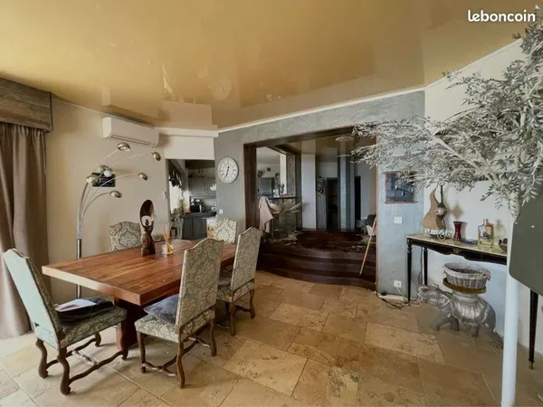 Colocation dans villa