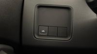 Dacia Duster 1.0 ECO-G 100ch Essential 4x2 — photo 27