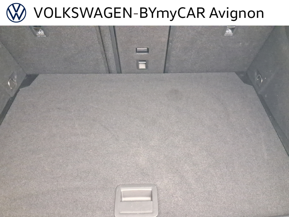 Volkswagen Golf 1.5 eTSI EVO2 116 DSG7 — photo 36